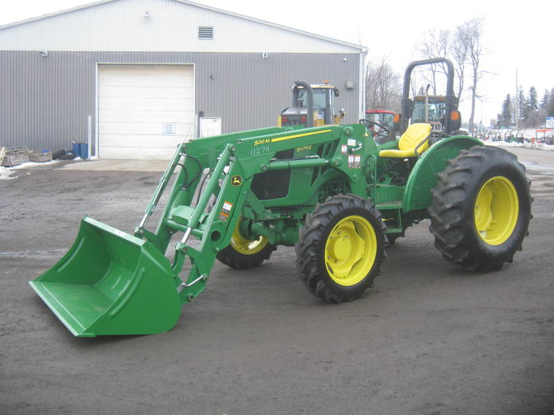 John Deere 5075E Tractor 